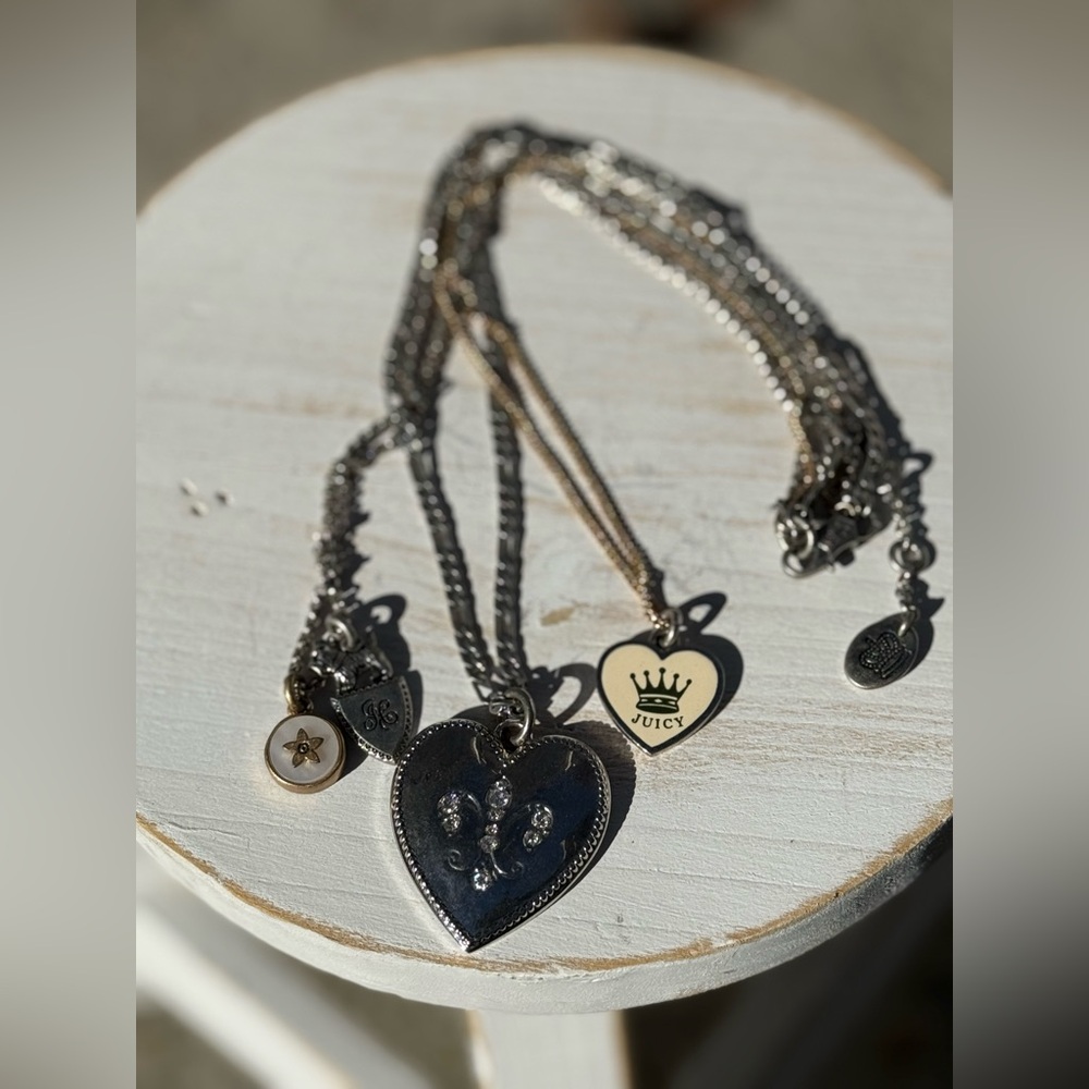Juicy Couture Triple Chain
